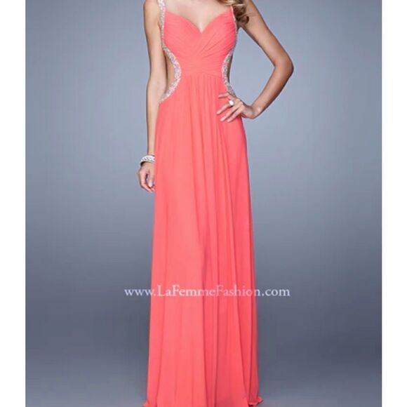 LaFemme gown color grapefruit size 2. NWT